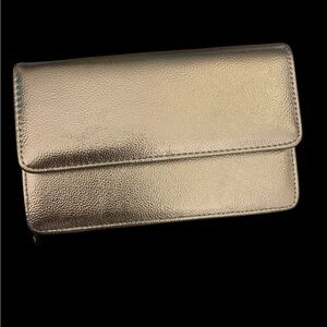 Elegant Silver Metallic Clutch Bag
